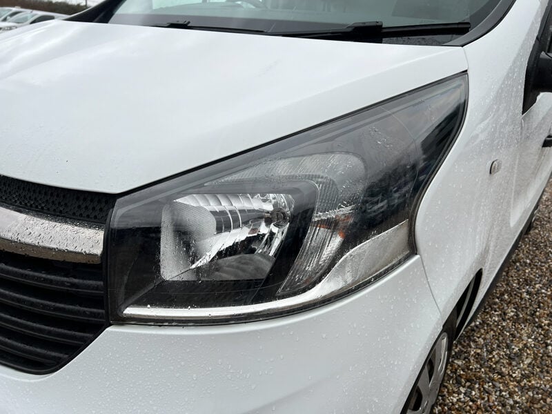 Used Vauxhall Vivaro 2018 for sale - 77375905: Photo 21