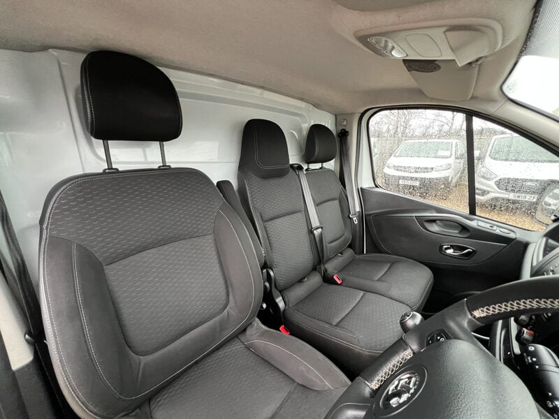 Used Vauxhall Vivaro 2018 for sale - 77375905: Photo 27
