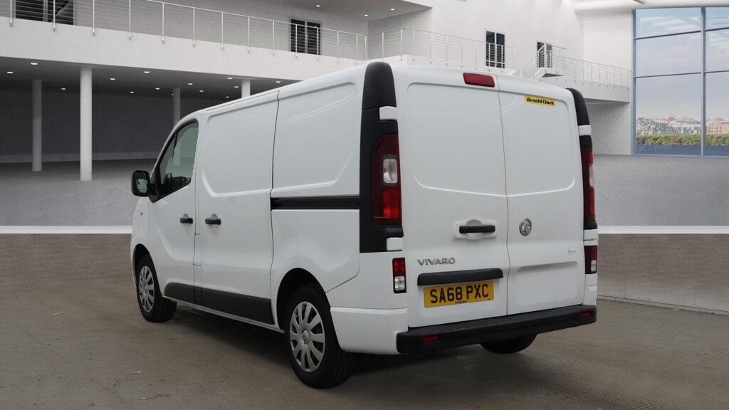 Used Vauxhall Vivaro 2018 for sale - 77375905: Photo 3