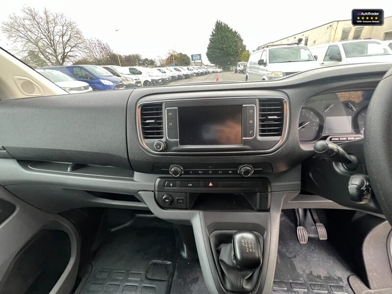 Used Vauxhall Vivaro 2021 for sale - 77041919: Photo 25