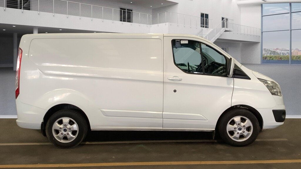 Used Ford Transit Custom 2017 for sale - 77363399: Photo 3