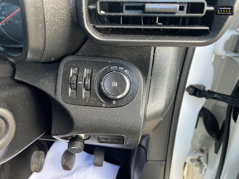 Used Vauxhall Combo 2020 for sale - 77041989: Photo 28