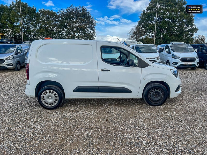 Used Vauxhall Combo 2020 for sale - 77041989: Photo 5