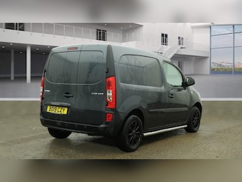 Used Mercedes-Benz Citan 2019 for sale - 77199328: Photo