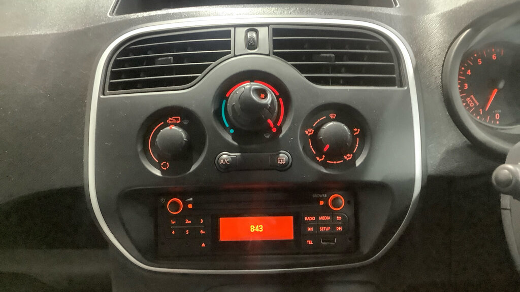 Used Renault Kangoo 2019 for sale - 77107047: Photo 11