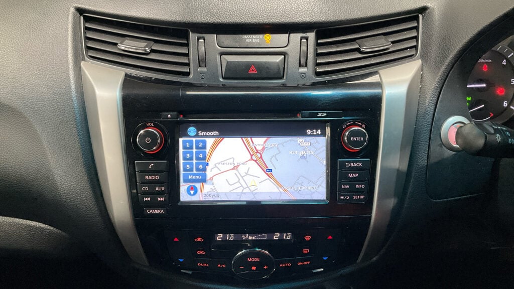 Used Nissan Navara 2017 for sale - 77932723: Photo 11