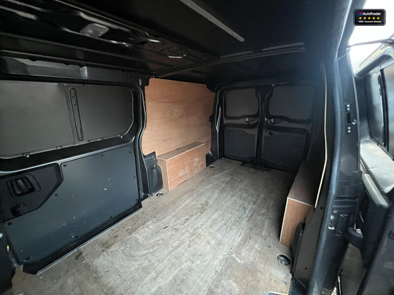 Used Vauxhall Vivaro 2019 for sale - 77042111: Photo 11