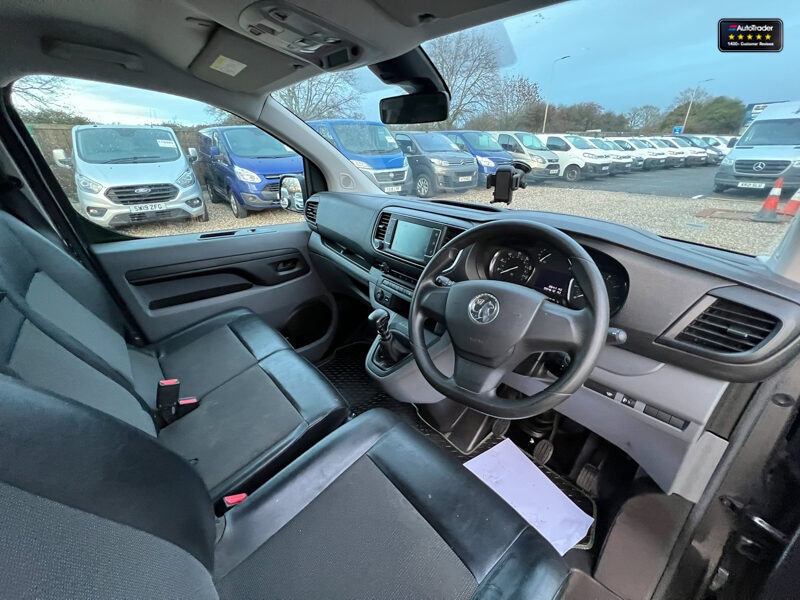 Used Vauxhall Vivaro 2019 for sale - 77042111: Photo 22