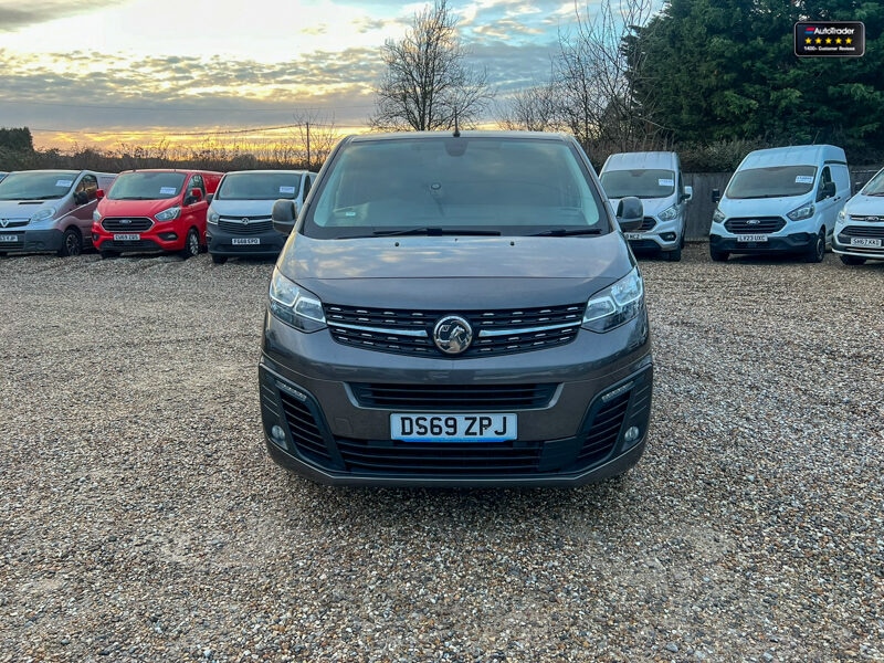 Used Vauxhall Vivaro 2019 for sale - 77042111: Photo 3