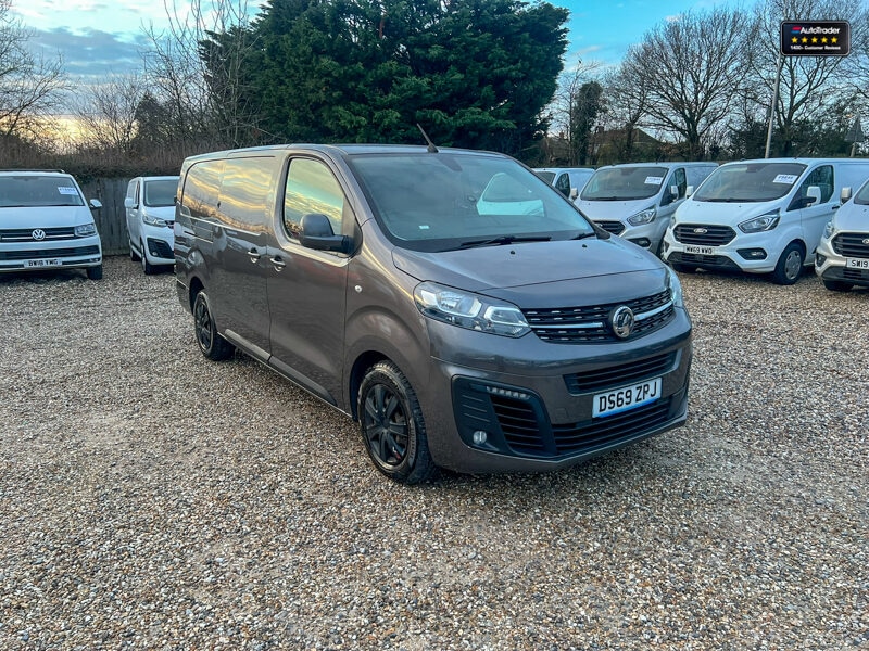 Used Vauxhall Vivaro 2019 for sale - 77042111: Photo 4