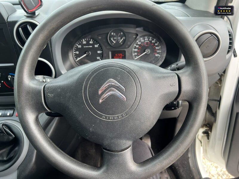 Vehicle 29