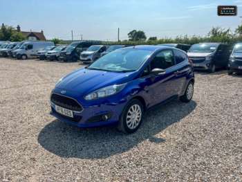 Used Ford Fiesta 2016 for sale - 74824869: Photo