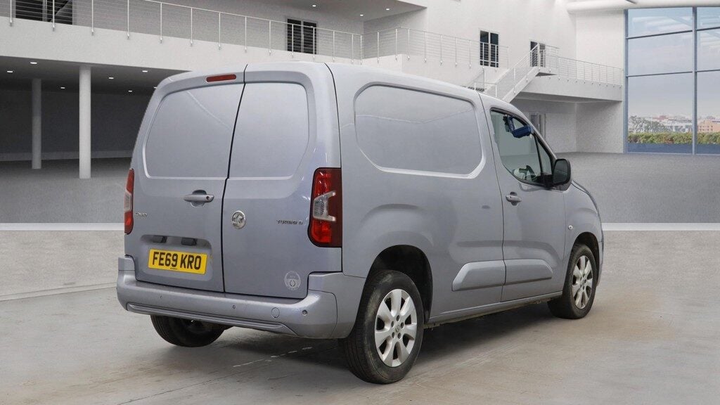 Used Vauxhall Combo 2019 for sale - 77687436: Photo 4