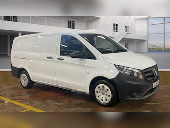 Used Mercedes-Benz Vito 2020 for sale - 77199323: Photo