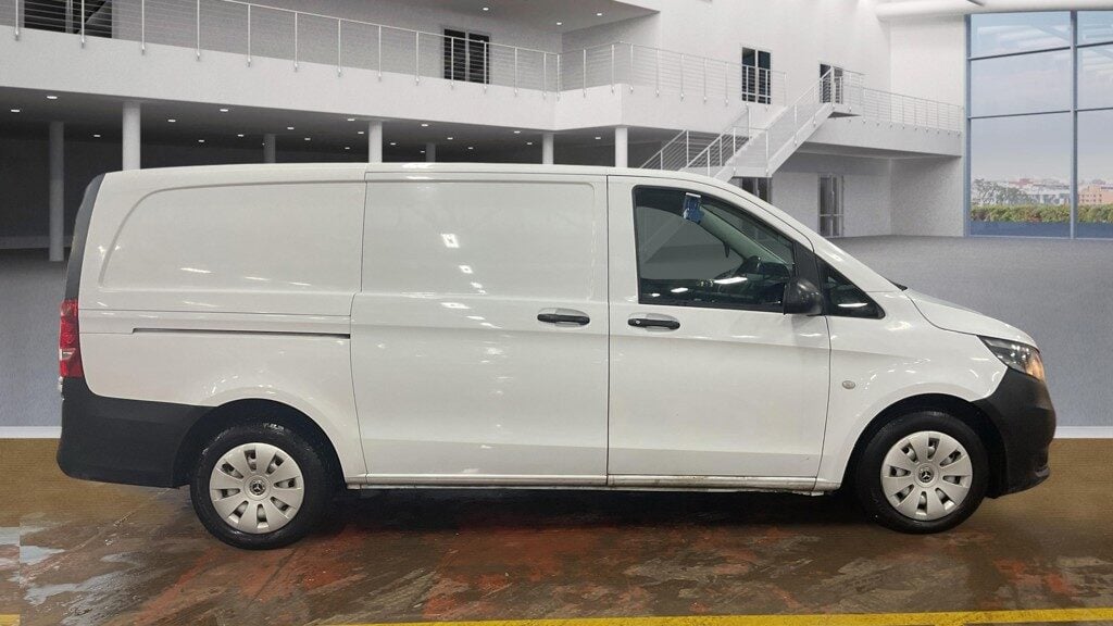 Used Mercedes-Benz Vito 2020 for sale - 77199323: Photo 3