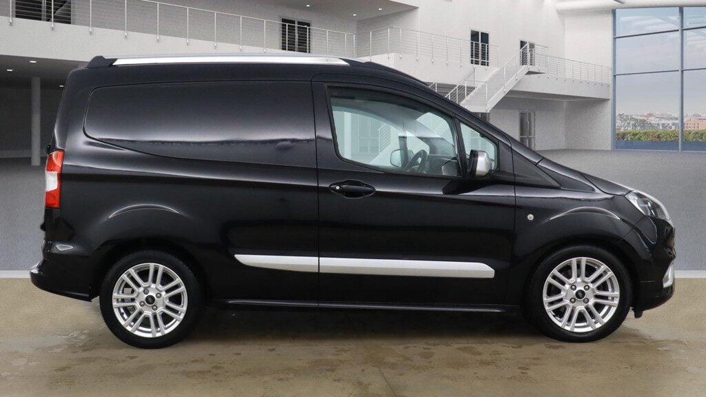 Used Ford Transit Courier 2019 for sale - 77042134: Photo 3