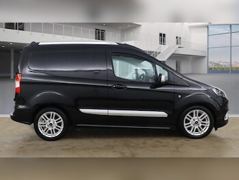 Used Ford Transit Courier 2019 for sale - 77042134: Photo