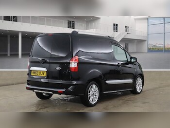 Used Ford Transit Courier 2019 for sale - 77042134: Photo