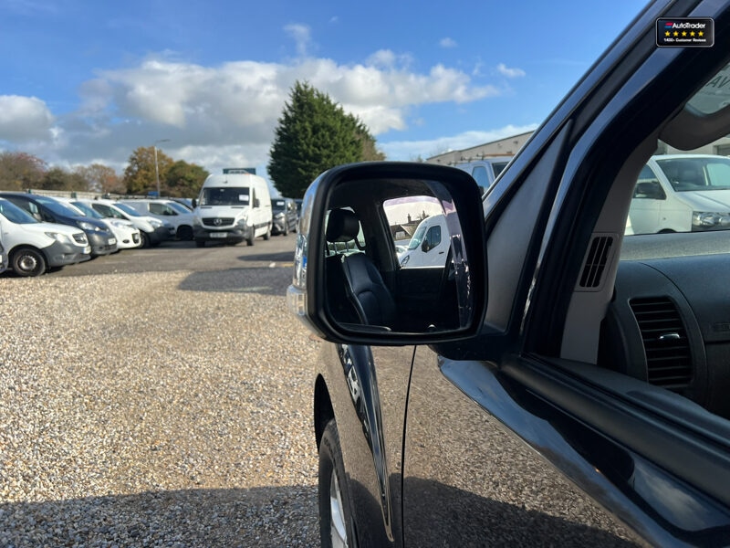 Used Nissan Navara 2013 for sale - 77041863: Photo 11