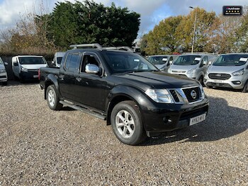 Used Nissan Navara 2013 for sale - 77041863: Photo