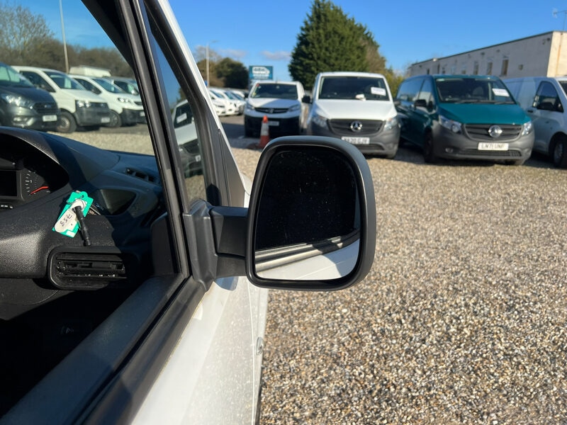 Used Peugeot Partner 2019 for sale - 77528202: Photo 17