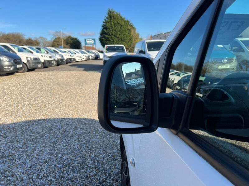 Used Peugeot Partner 2019 for sale - 77528202: Photo 19