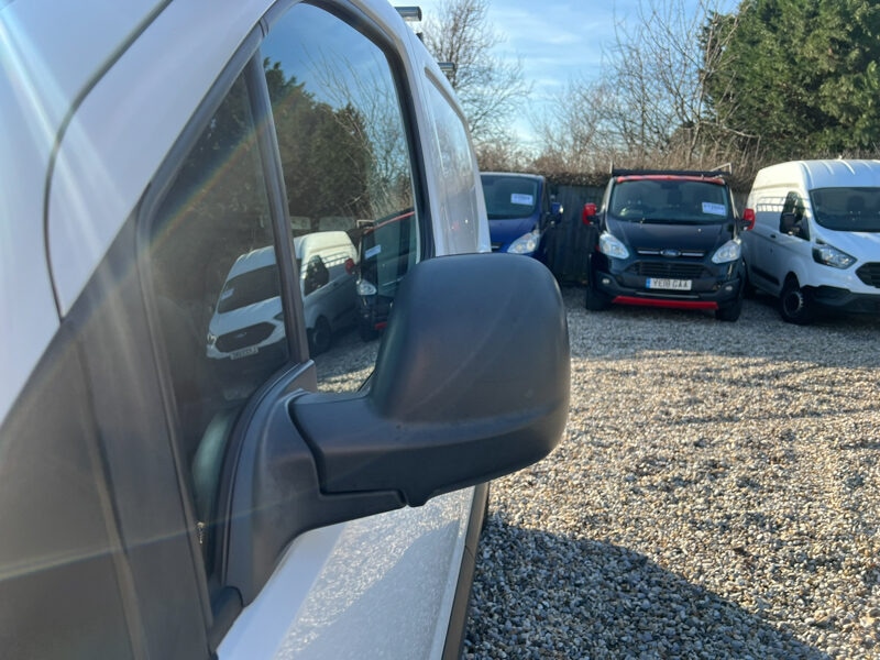 Used Peugeot Partner 2019 for sale - 77528202: Photo 20