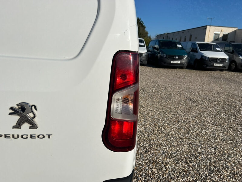 Used Peugeot Partner 2019 for sale - 77528202: Photo 23