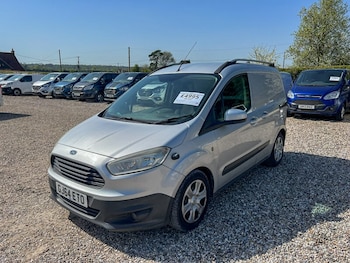 Used Ford Transit Courier 2014 for sale - 78097923: Photo