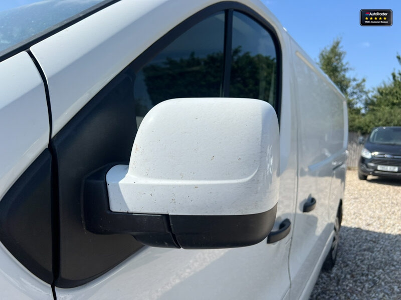 Used Vauxhall Vivaro 2018 for sale - 77041712: Photo 13