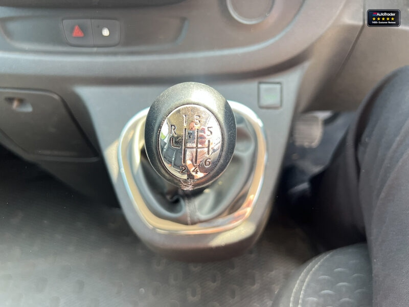 Used Vauxhall Vivaro 2018 for sale - 77041712: Photo 39