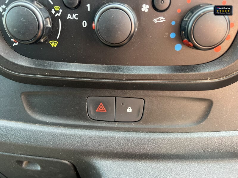 Used Vauxhall Vivaro 2018 for sale - 77041712: Photo 41