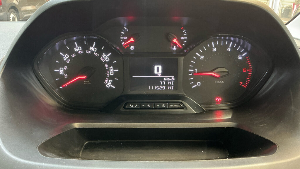 Used Peugeot Partner 2019 for sale - 77138759: Photo 10