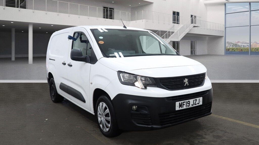 Used Peugeot Partner 2019 for sale - 77138759: Photo 2