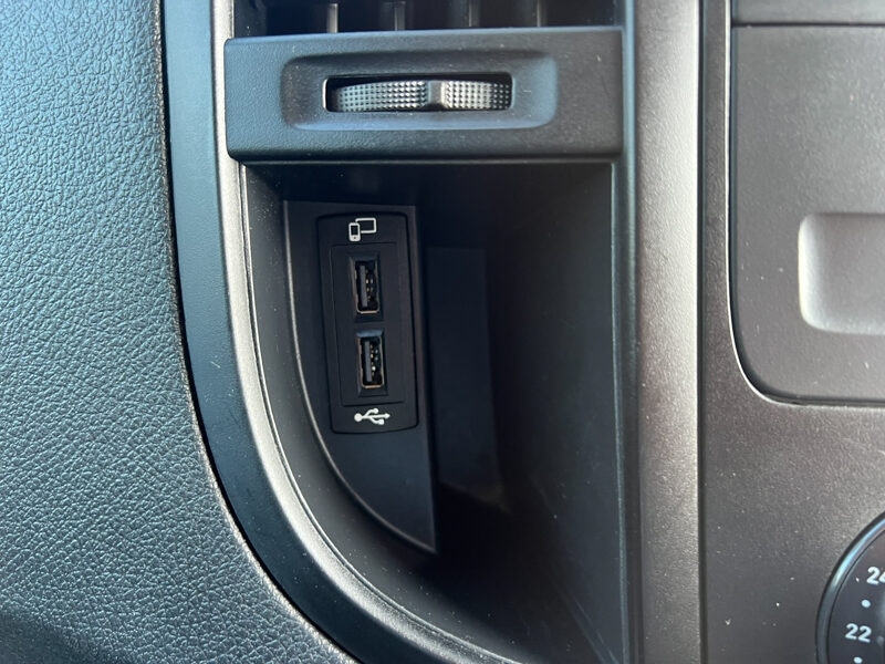 Used Mercedes-Benz Vito 2021 for sale - 77041927: Photo 41