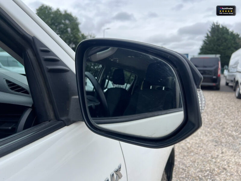 Used Toyota Hilux 2017 for sale - 77041663: Photo 10