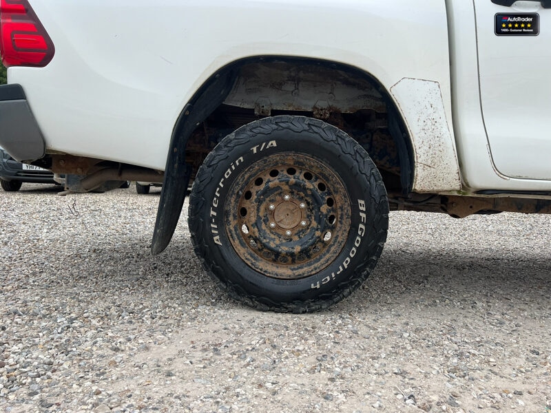 Used Toyota Hilux 2017 for sale - 77041663: Photo 16