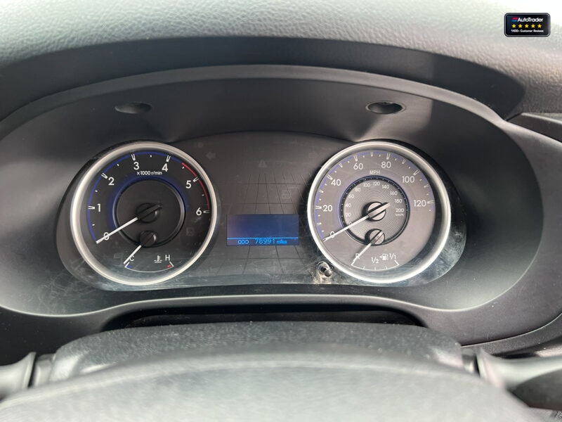 Used Toyota Hilux 2017 for sale - 77041663: Photo 25