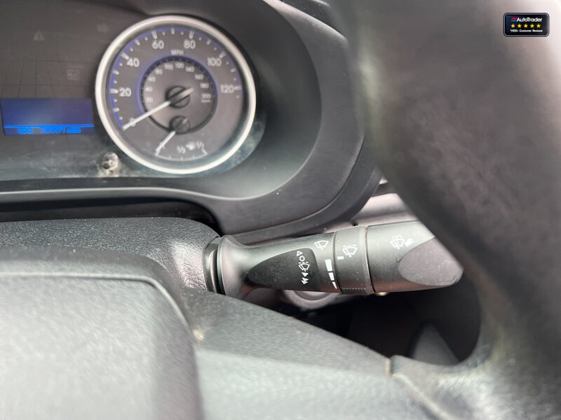 Used Toyota Hilux 2017 for sale - 77041663: Photo 28