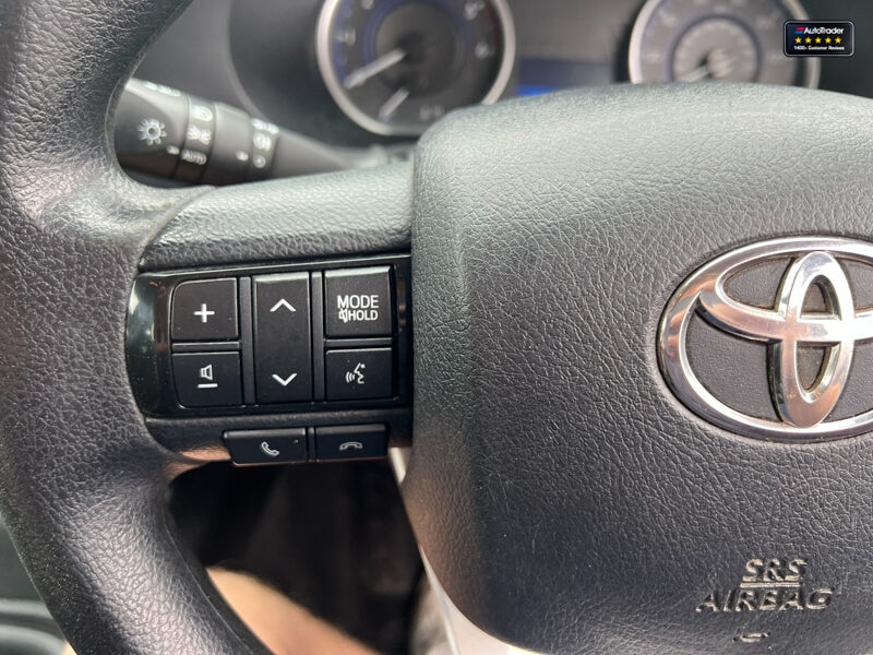 Used Toyota Hilux 2017 for sale - 77041663: Photo 29
