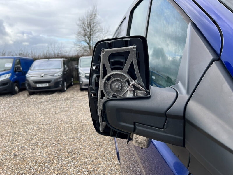 Used Ford Transit Custom 2017 for sale - 77363364: Photo 18