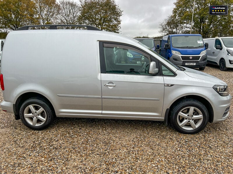 Used Volkswagen Caddy 2017 for sale - 77041854: Photo 5