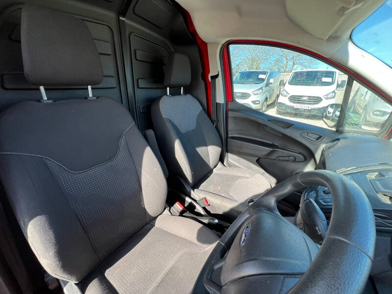 Used Ford Transit Courier 2022 for sale - 77593168: Photo 25