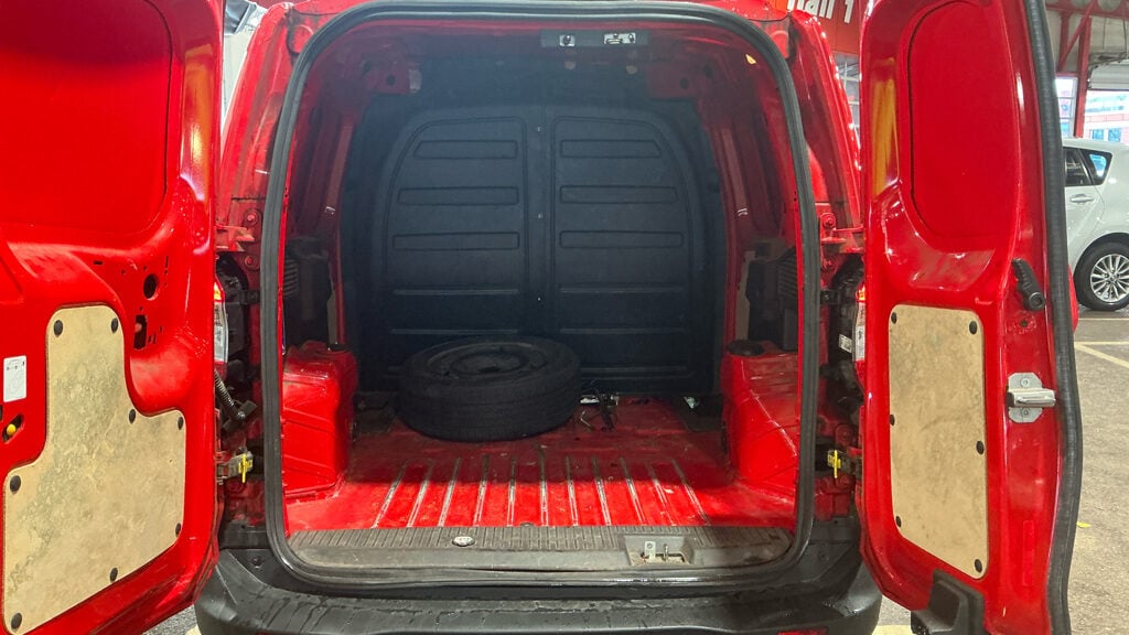 Used Ford Transit Courier 2022 for sale - 77593168: Photo 5