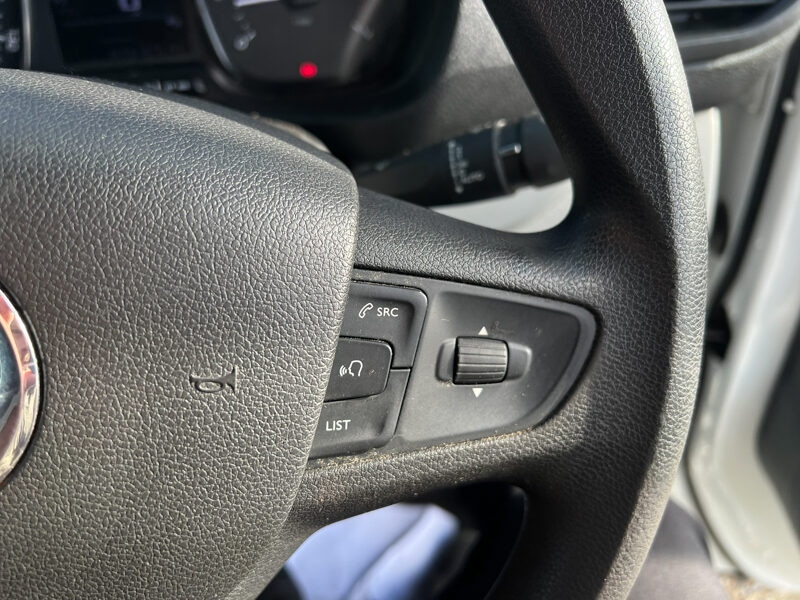 Used Vauxhall Vivaro 2020 for sale - 77107023: Photo 32