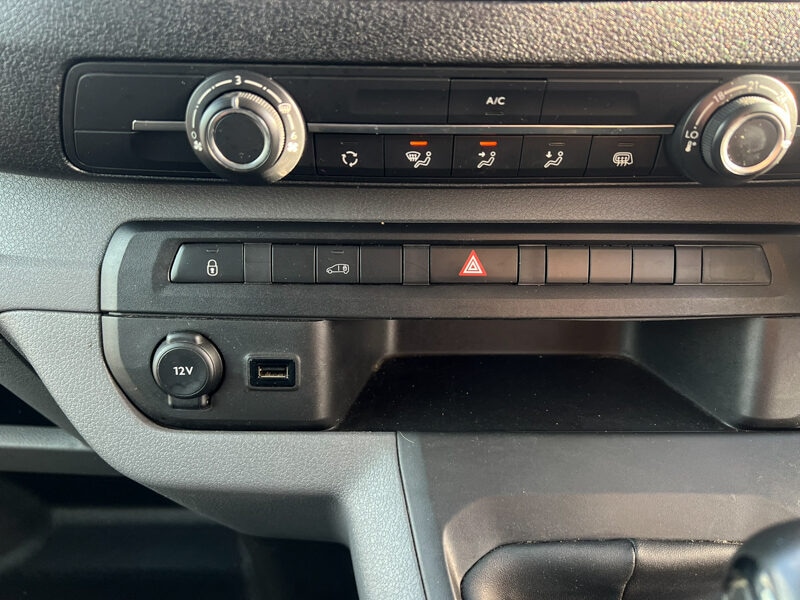 Used Vauxhall Vivaro 2020 for sale - 77107023: Photo 37