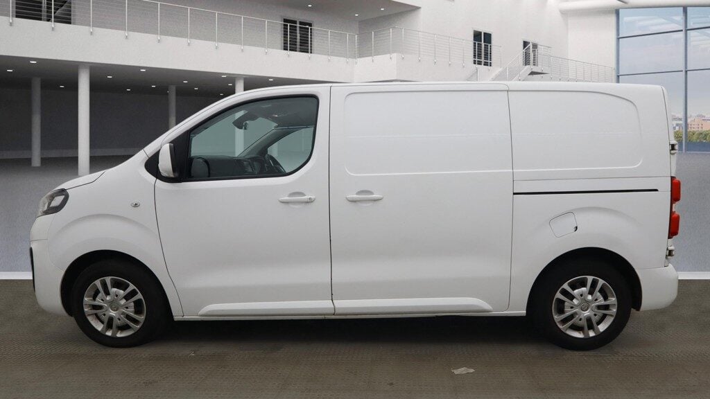 Used Vauxhall Vivaro 2020 for sale - 77107023: Photo 6