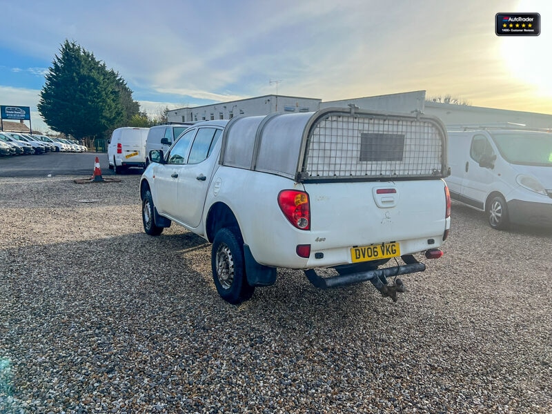 Used Mitsubishi L200 2006 for sale - 77042005: Photo 8