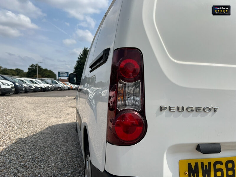 Used Peugeot Partner 2018 for sale - 77041700: Photo 18