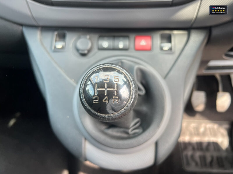 Used Peugeot Partner 2018 for sale - 77041700: Photo 36